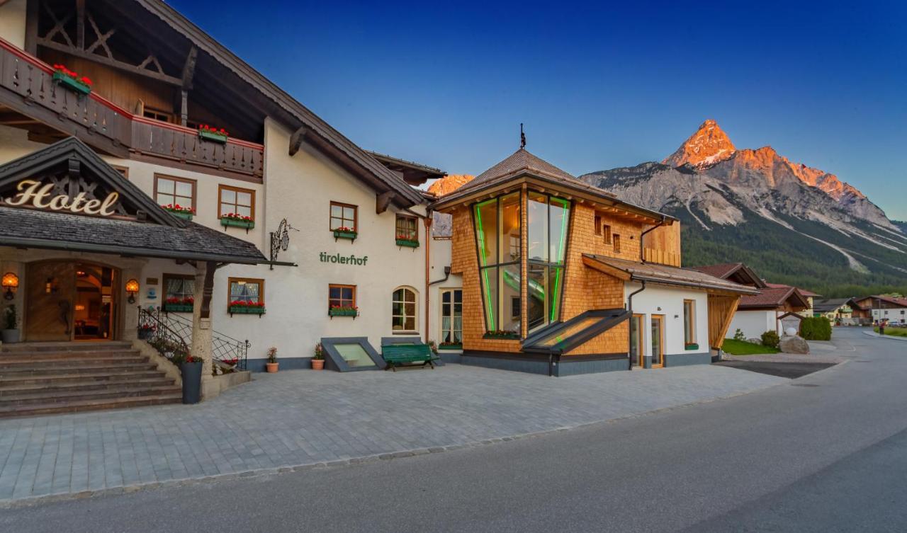 Hotel Tirolerhof - Familotel Zugspitze Ehrwald Exterior photo
